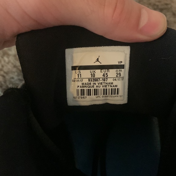 Nike Jordan’s Size 11 (WORN) - Picture 2 of 5